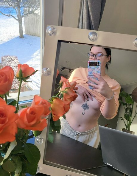 embunnyof modèle érotique images