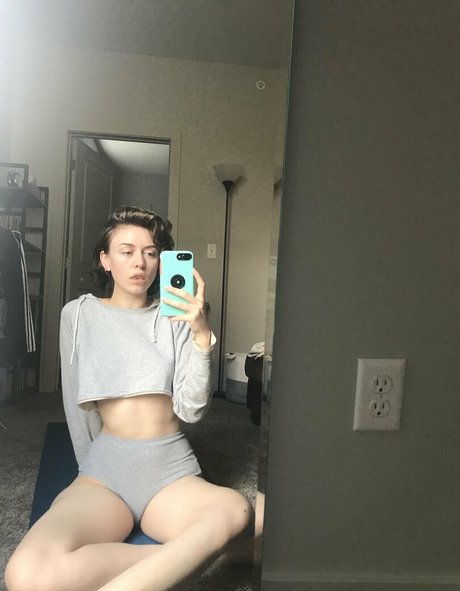 miaxcosta modèle sympa images