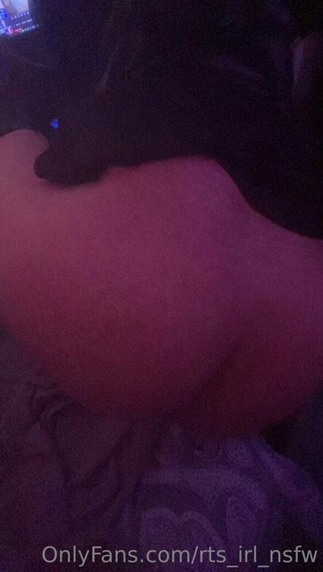 rts irl nsfw modèle hd des photos