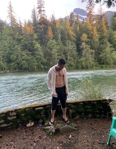 celestrious buena actriz galería