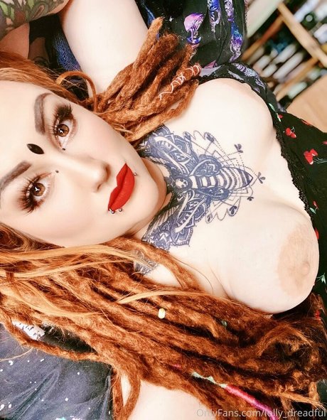 lolly dreadful actrice de grande qualité des photos