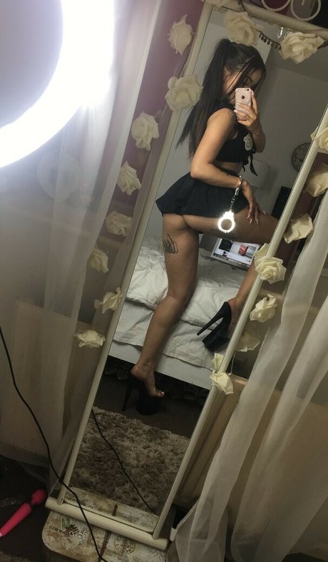 lesbianas onlyfans arriba por galerías