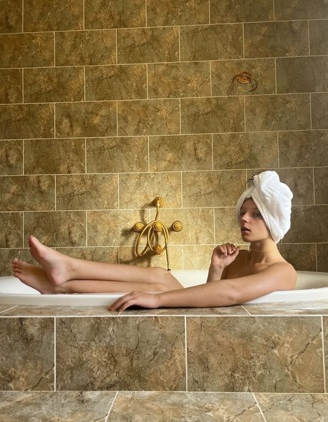 lea renez estrella porno exclusiva galerías