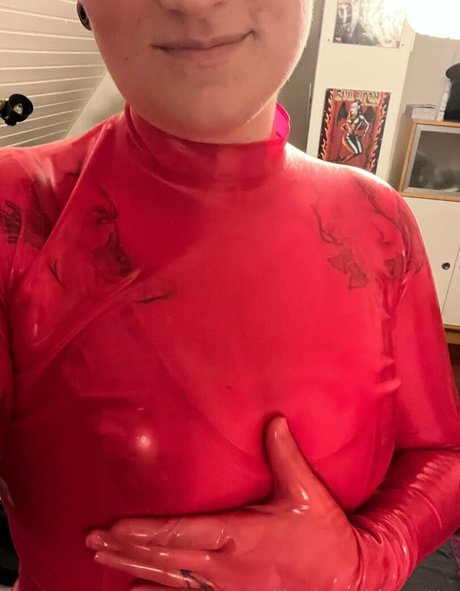 heavyrubberette actriz de desnudos archivo