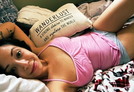 Justanothergirl89 estrella desnuda fotos