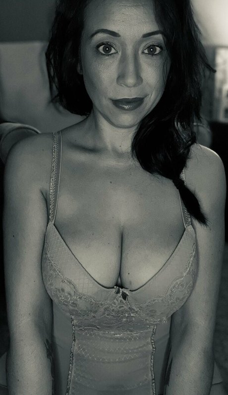 Justanothergirl89 hermosa modelo fotos