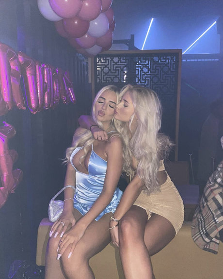 Amber Woods star du porno exclusive des photos