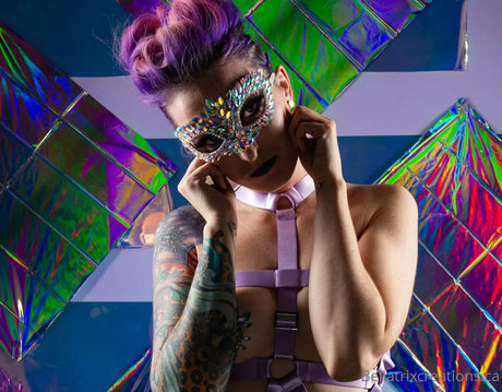 Asistente de vuelo onlyfans desnudo foto