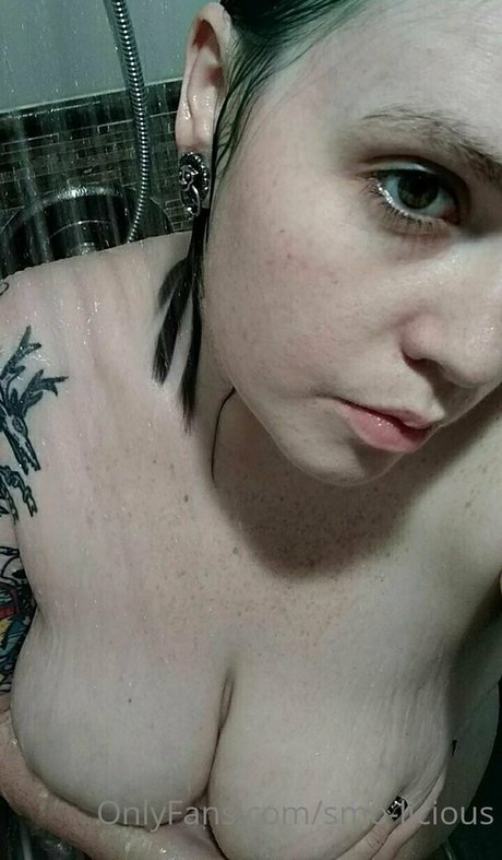 Ébano con curvas onlyfans perfecto xxx imagen