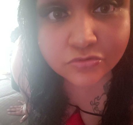 goddesskonata hermosa modelo foto