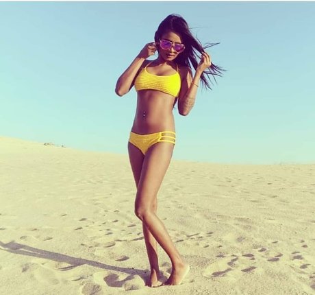 Resha Antony buena estrella porno recopilación