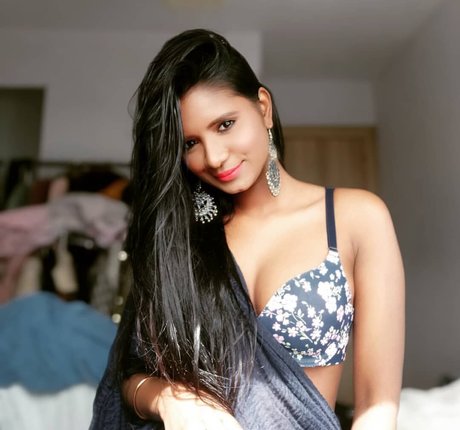 Resha Antony desnudos estrella fotos