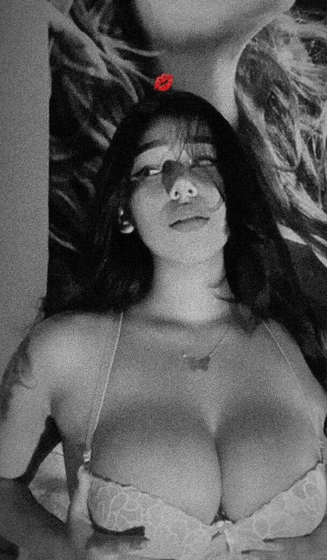 amywinos10 actriz erótica imagen