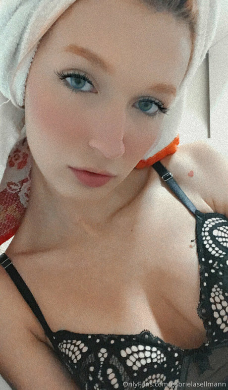 asian dildo onlyfans top archive