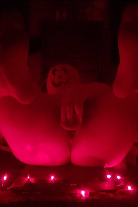 ftmincubus actrice pornographique des photos