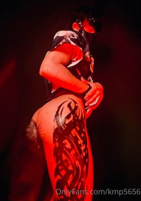 kmp5656 actrice adulte archive