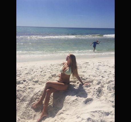 mamada tragar onlyfans sexy foto