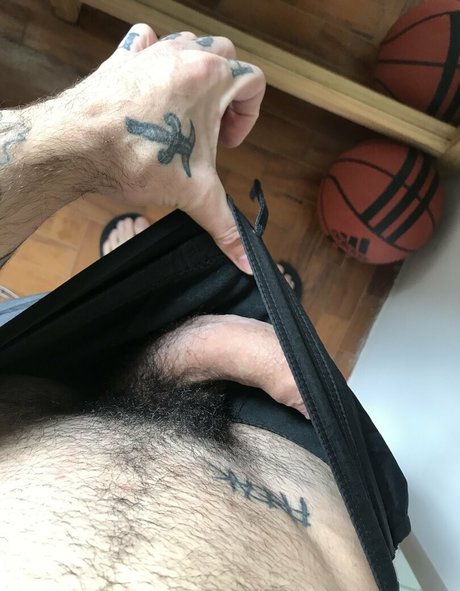 fill1 modèle adulte galeries