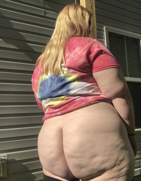 chubbyhannah star du porno gratuite photo