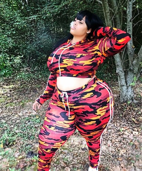 Jasmine Gunn étoile de l'art archive