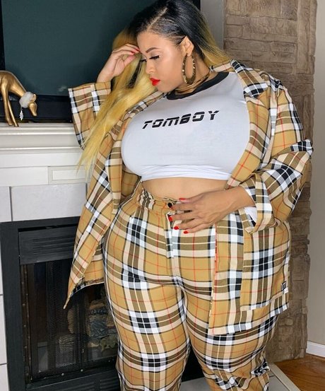 Jasmine Gunn estrella del arte archivo