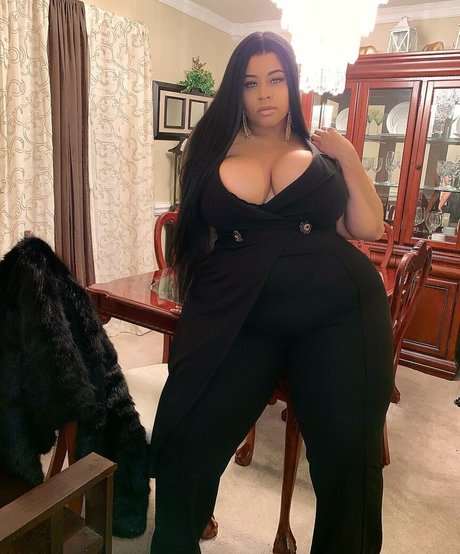 Jasmine Gunn buena actriz fotos