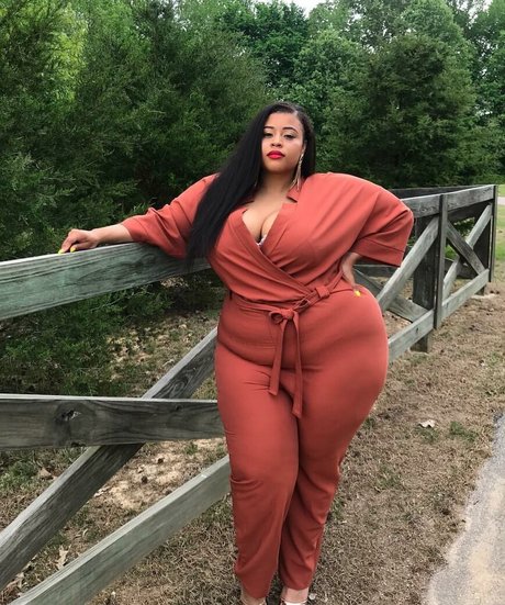 Jasmine Gunn modelo perfecto fotos