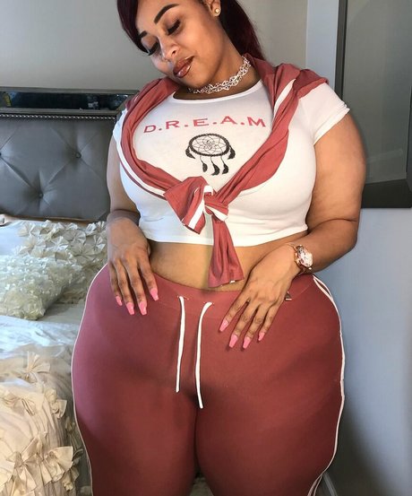 Jasmine Gunn modèle de haute qualité galeries