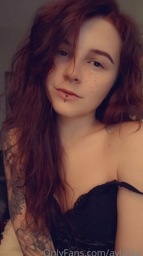 aylafae pornographic model pic