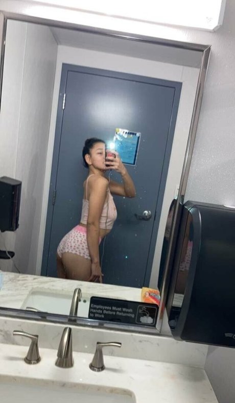 b byg rl423 exclusive pornstar image