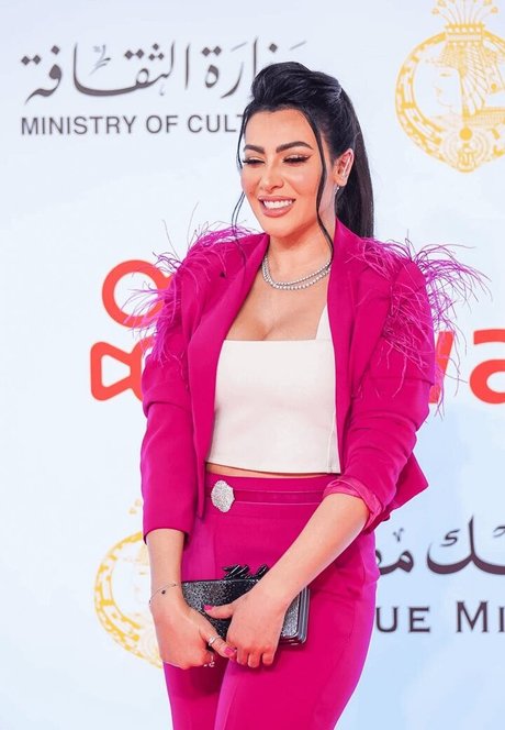 Mirhan Hussein sexe star du porno archive