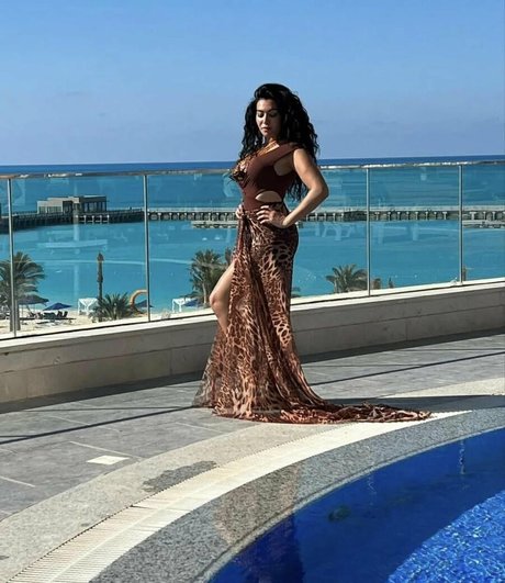 Mirhan Hussein star nudes image