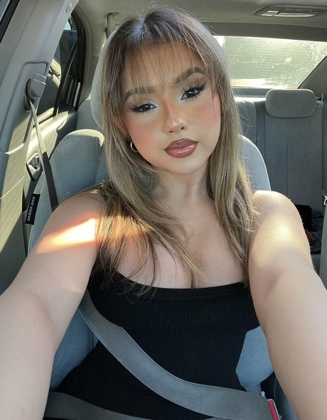 Mysticaldreamgyal hermosa estrella porno fotos