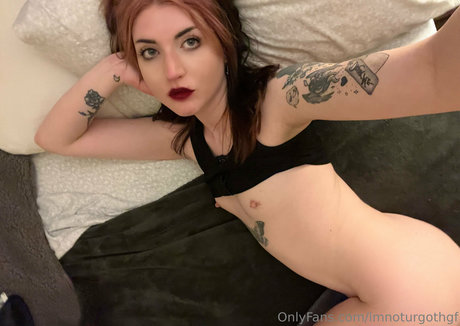 imnoturgothgf model erotic galleries
