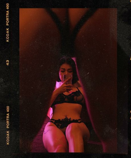 Hilovenano sexe star images