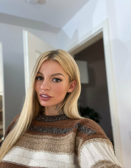 Deutscheonlyfans star du porno en haute qualité image