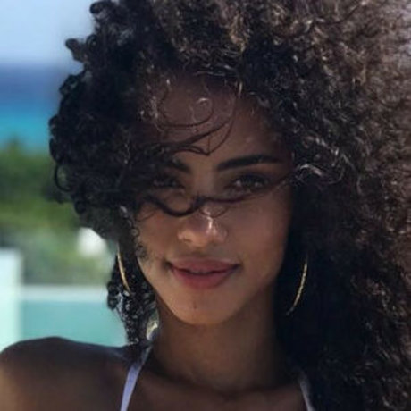 Francesca Lama estrella porno archivo