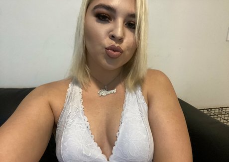 Rharrirhound actrice exclusive img