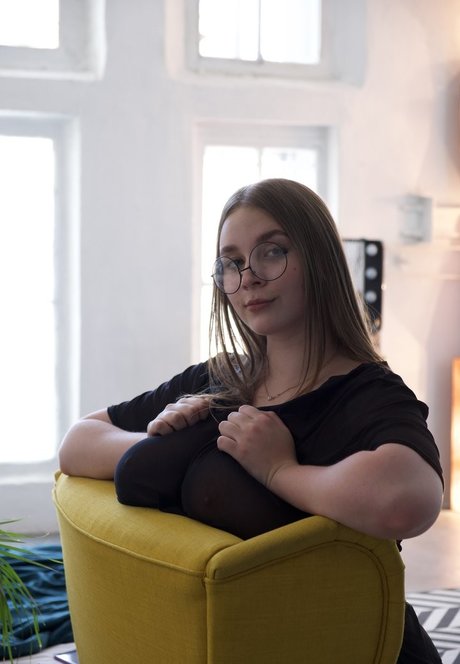 Lucy Laistner mejor estrella imagen