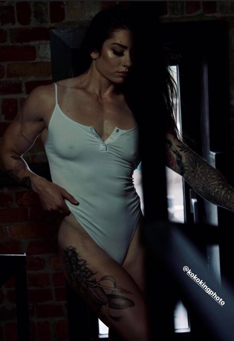 Natasha Aughey estrella porno agradable galerías