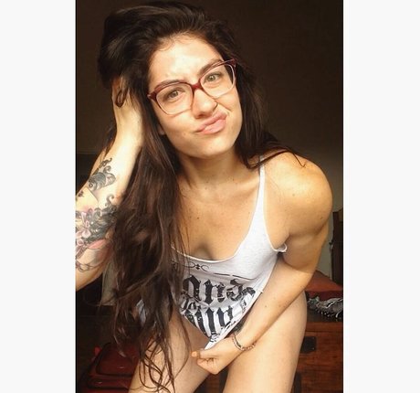 Natasha Aughey sexe star collection