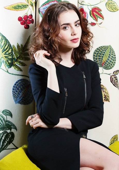 Lily Collins nice model gallery