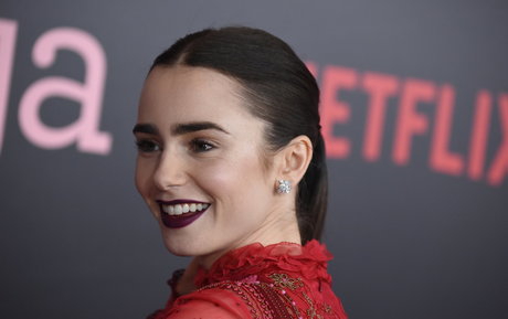Lily Collins erotic star photos
