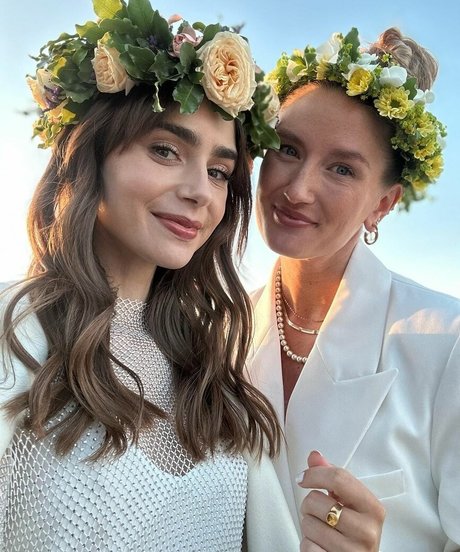 Lily Collins actrice porno galeries