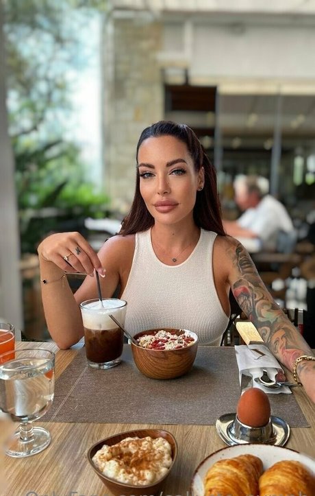 callysto nymph actrice adulte photos