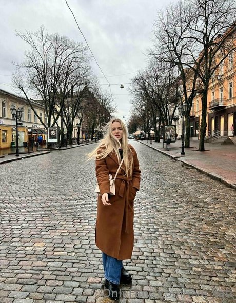 eve tati hermosa estrella porno recopilación