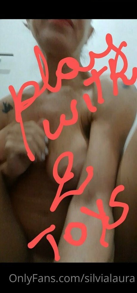 silvialaura estrella porno agradable imagen