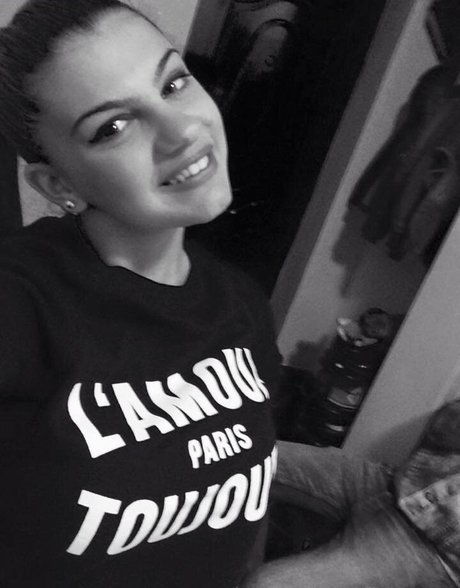 Roberta Ptru modèle joli image