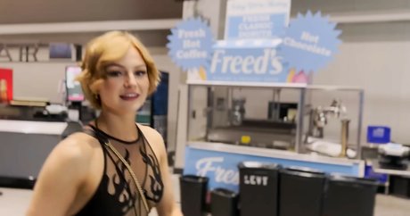 KallMeKris star du porno parfaite images