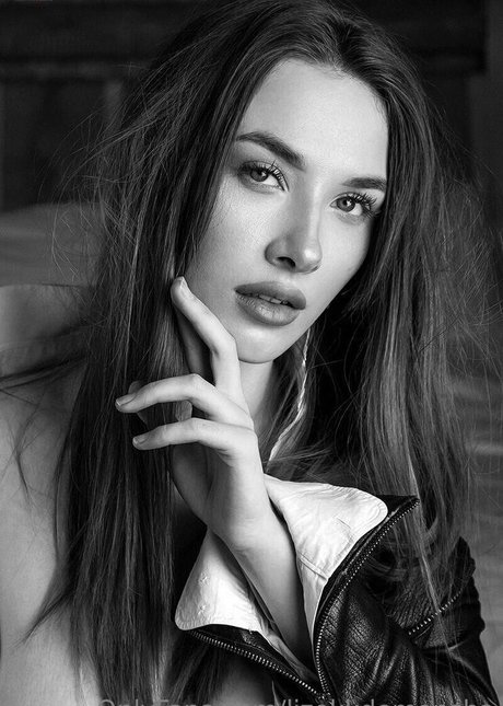 lizokkdemonsha étoile de l'art galeries